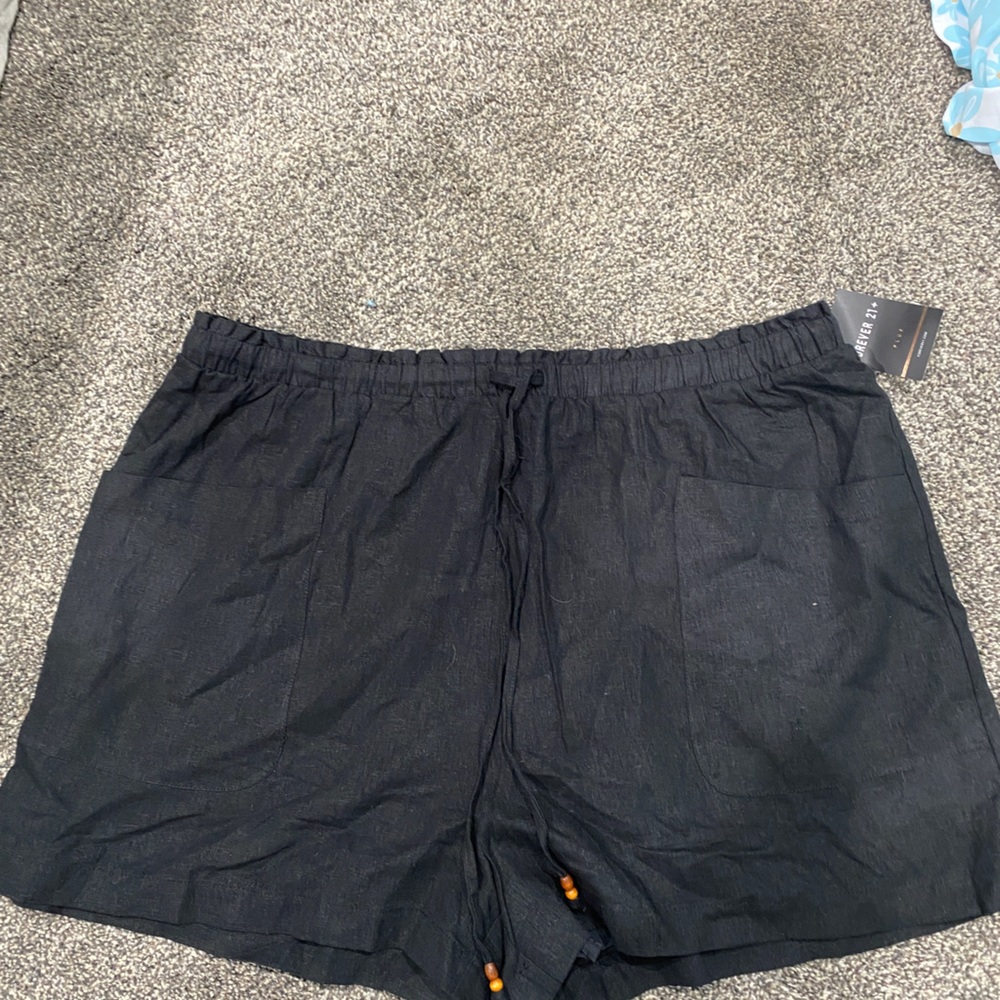 Forever 21 Plus shorts
